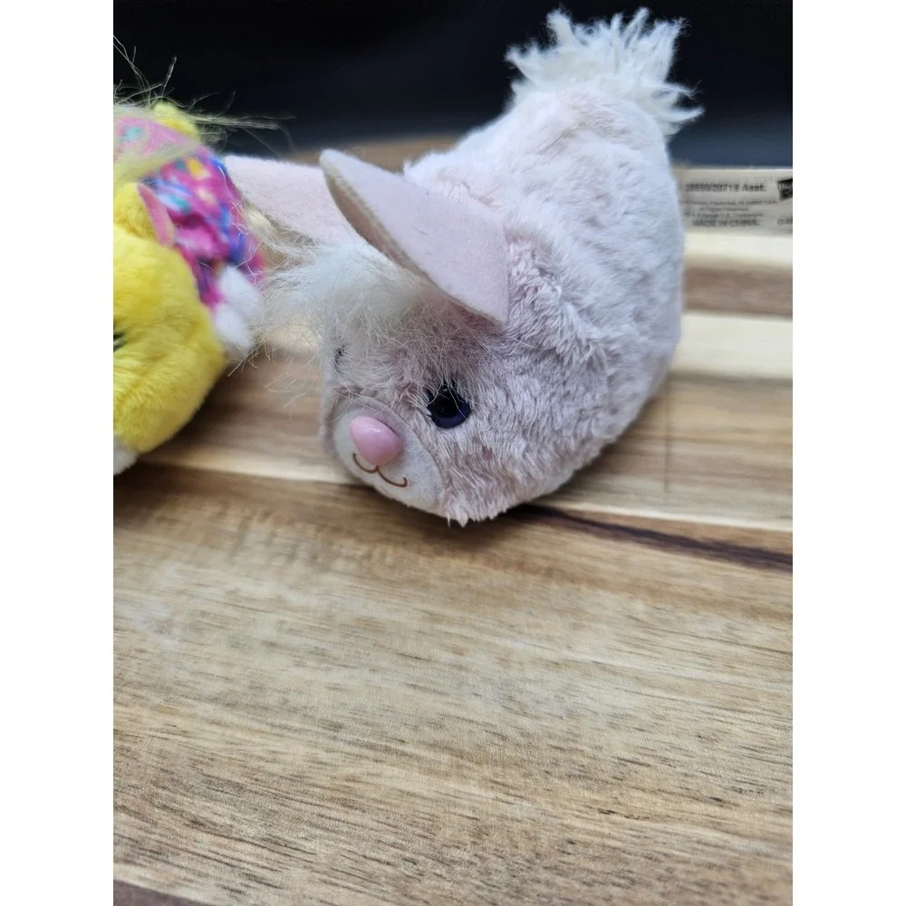 Zhu Zhu Pets Roller Baby Hamsters Fuzzy Lot of 2 ~Tested Working‎ ~ 1 Has Sound